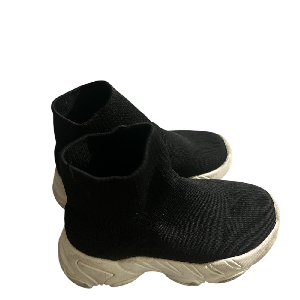 Toddler shoes